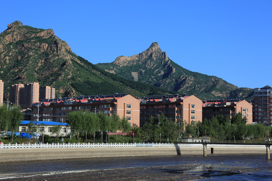 锥子山