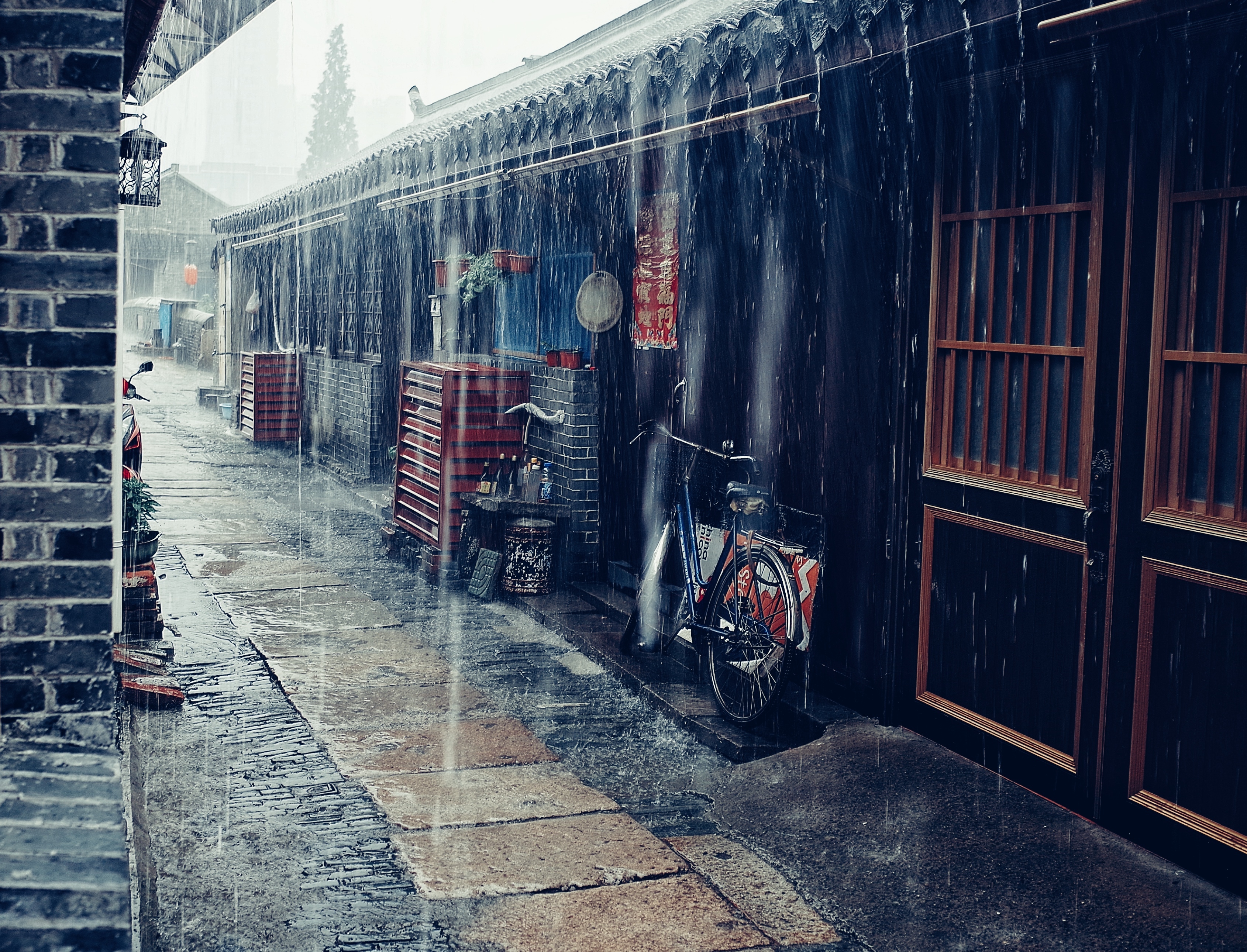 如皋老街大雨天,如梦似幻入江南