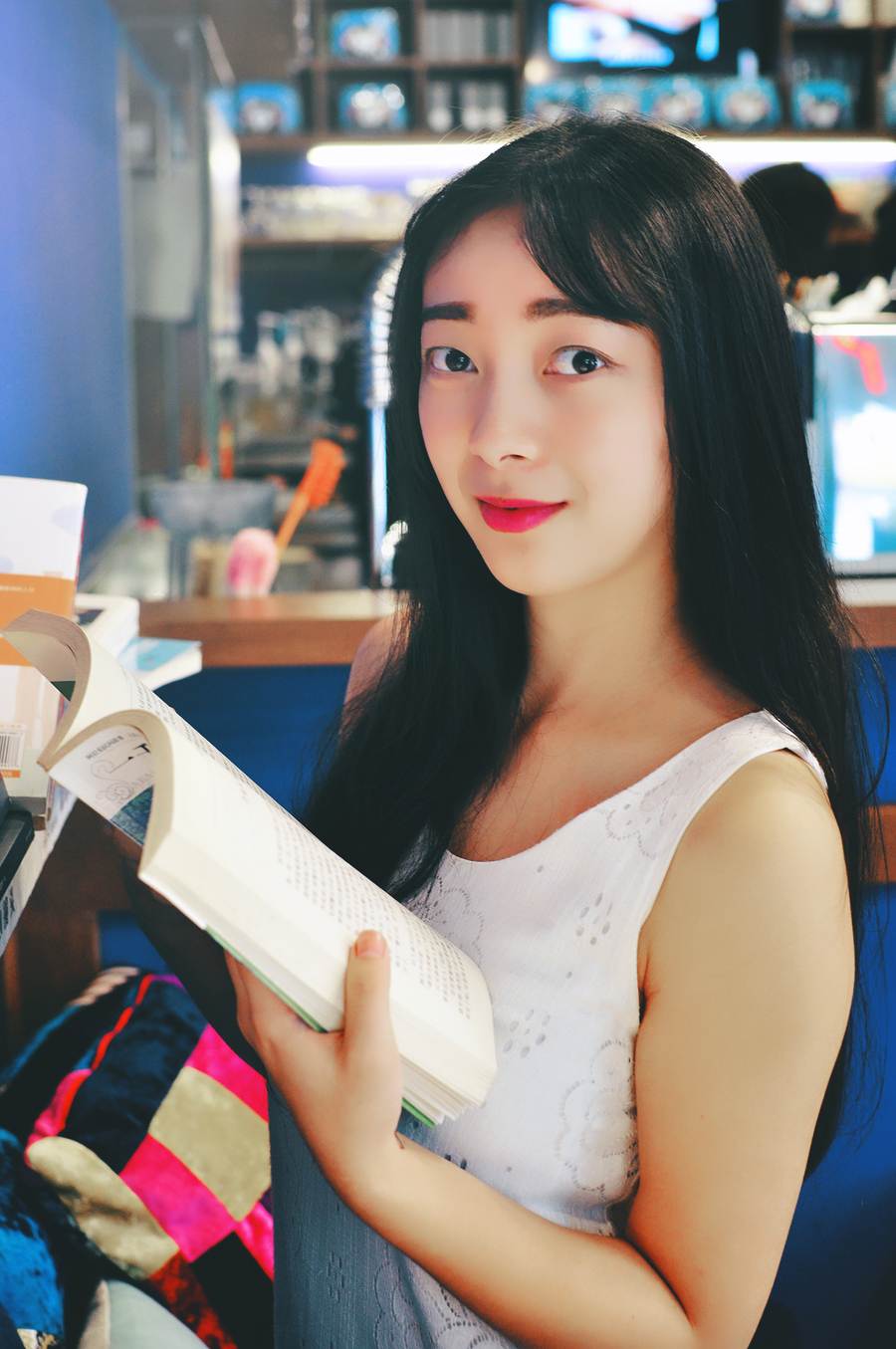 面包店·少女