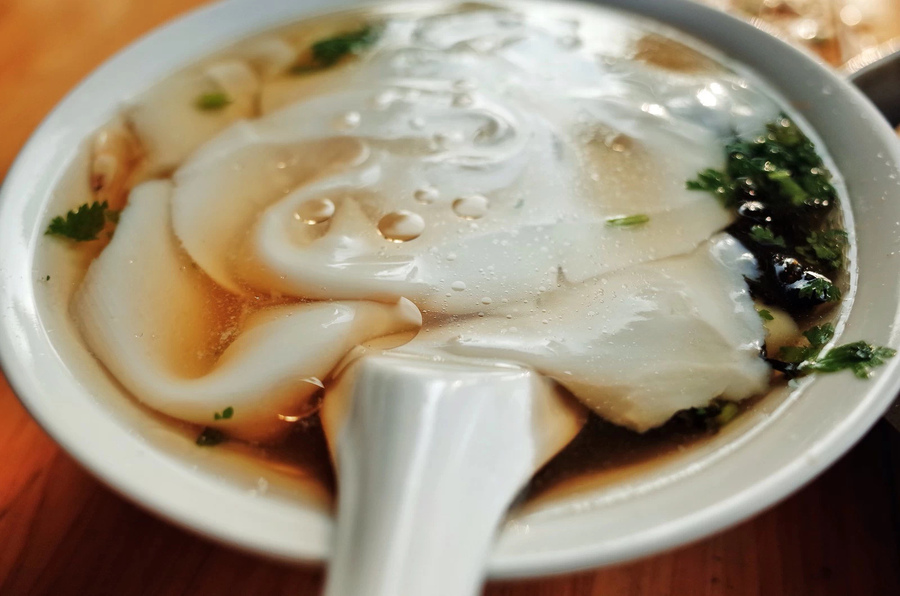 如皋人的报告:豆腐脑美食怎么写烧饼最爱 如皋人的报告:豆腐脑美食怎么写烧饼最爱