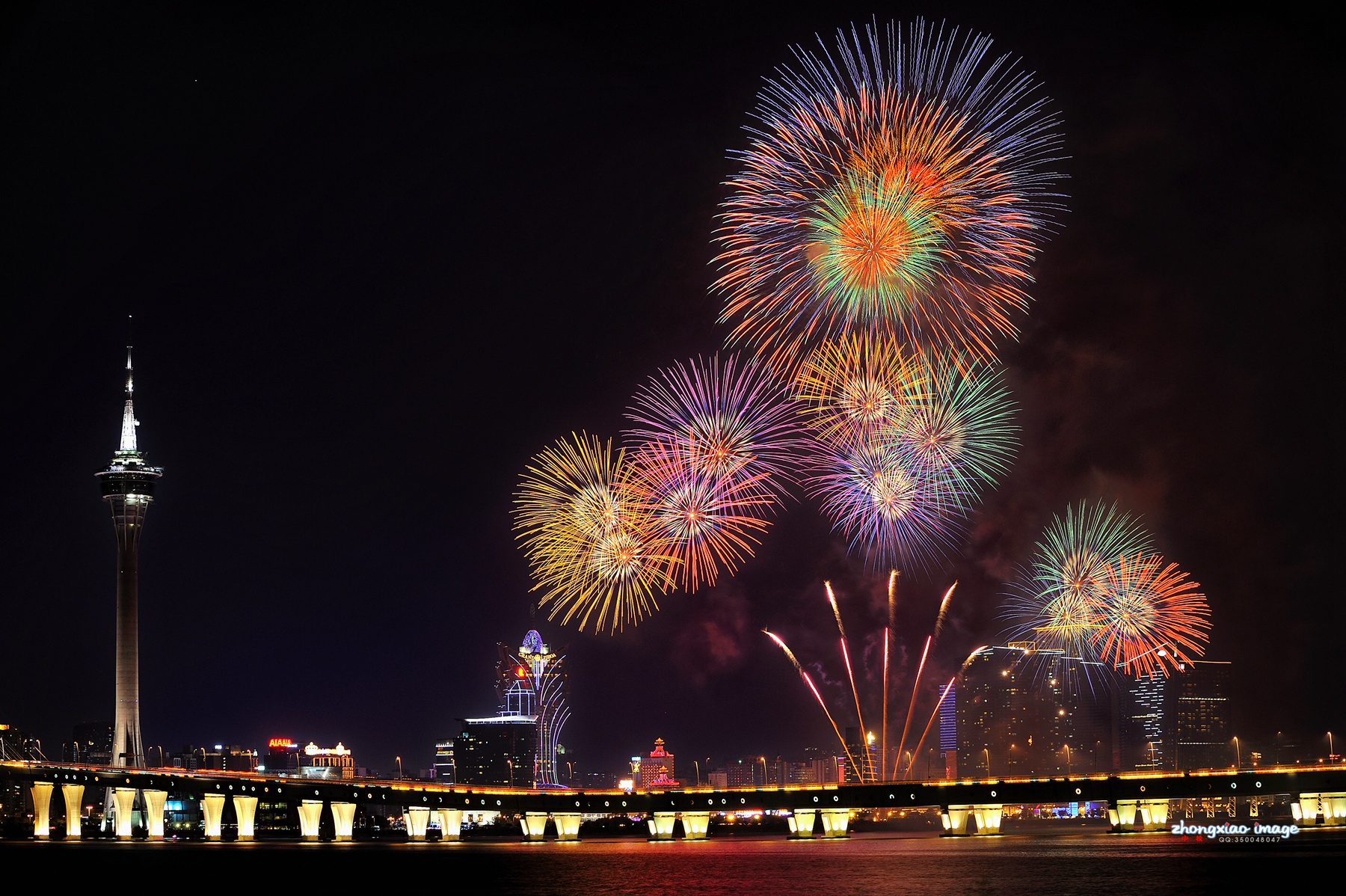 中秋夜,远摄澳门烟花节之日本烟花
