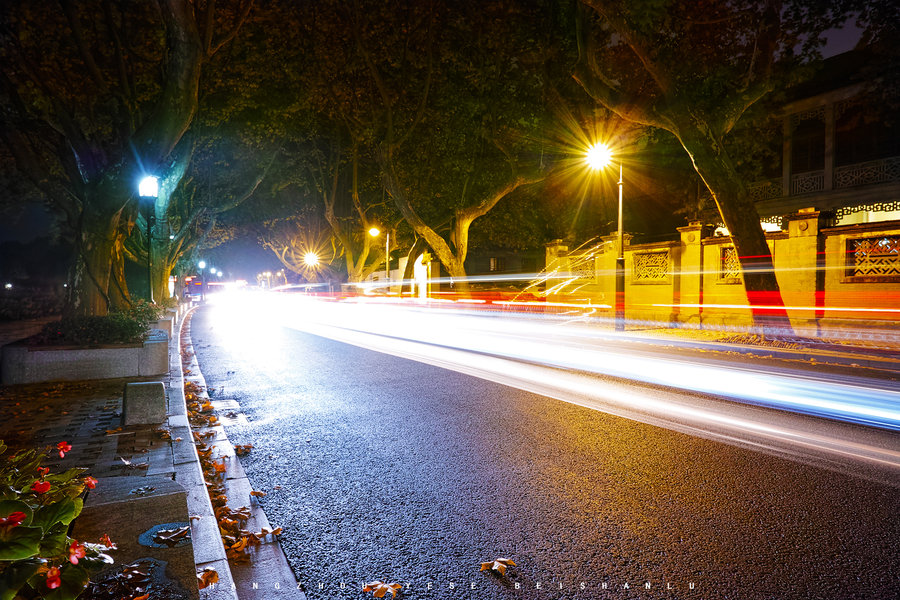 夜色北山路