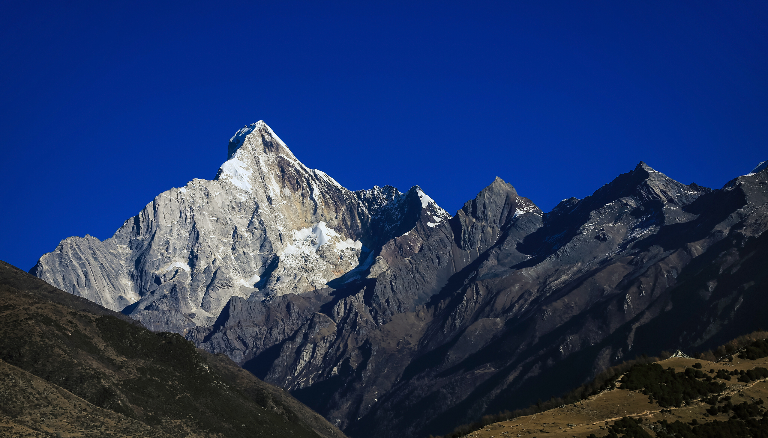 四姑娘山