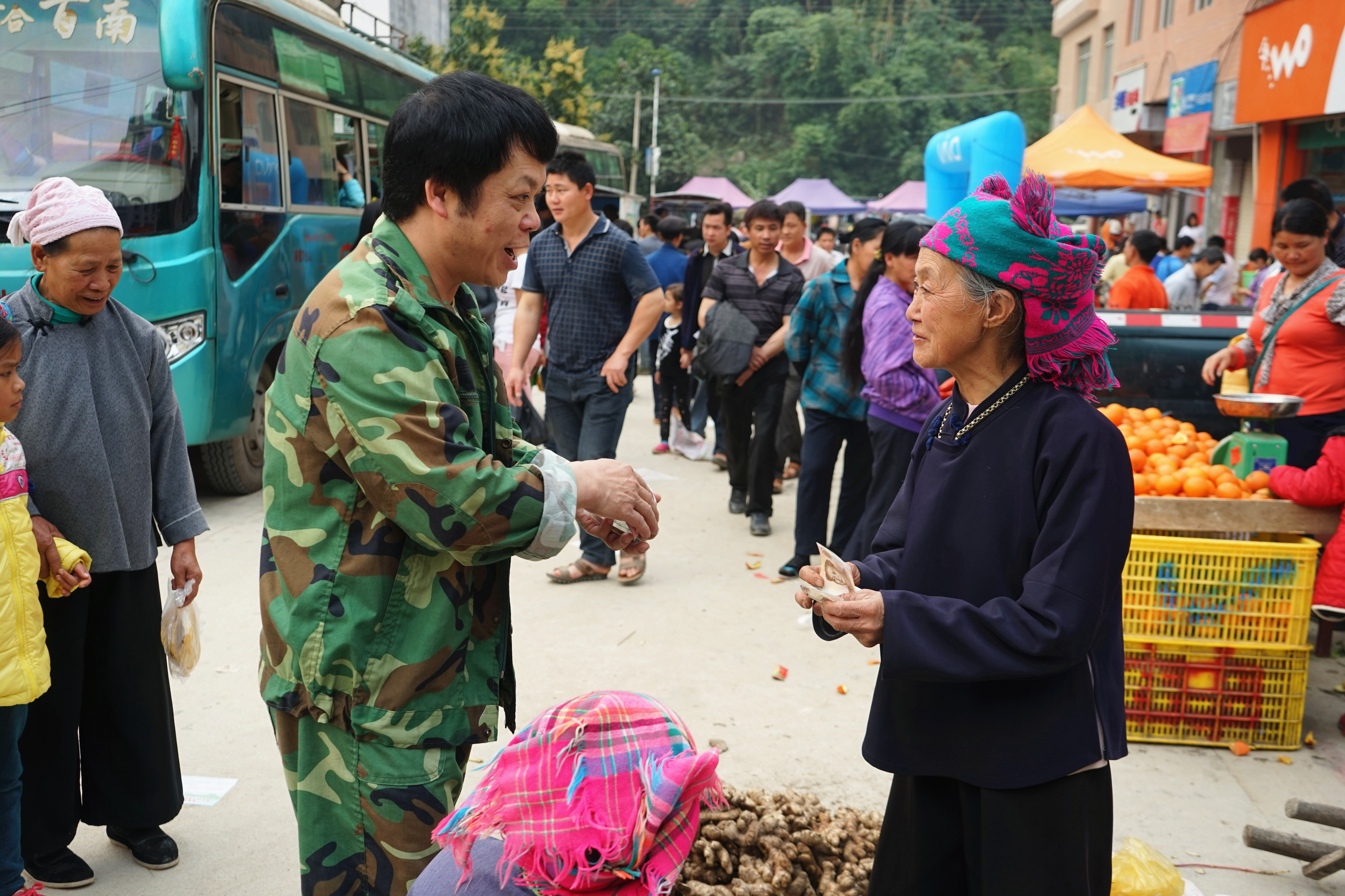 [中越边境]百南乡赶圩见闻摄影图片】广西那坡县纪实摄影_周燕新