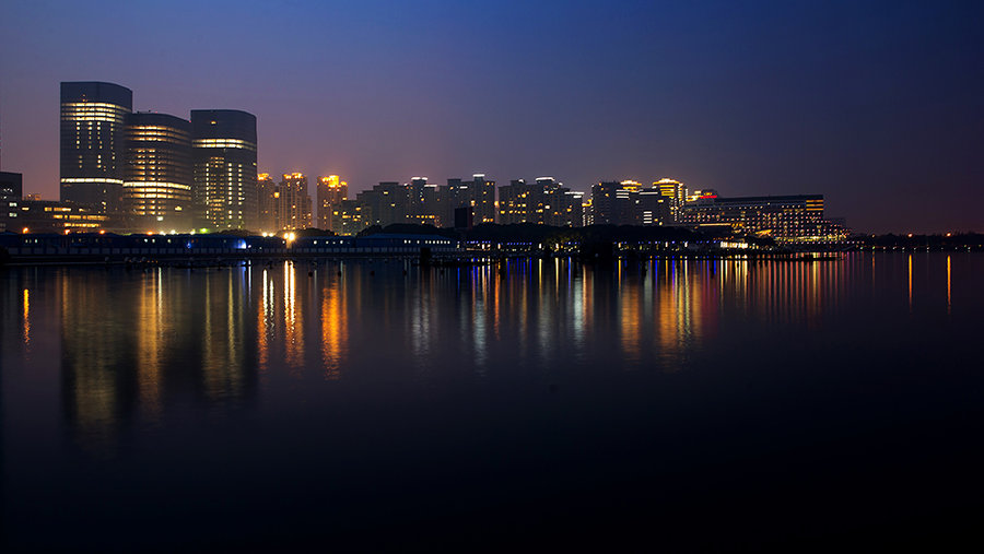 【苏州金鸡湖夜景摄影图片】风光旅游摄影_艺无止境_太平洋电脑网摄影部落