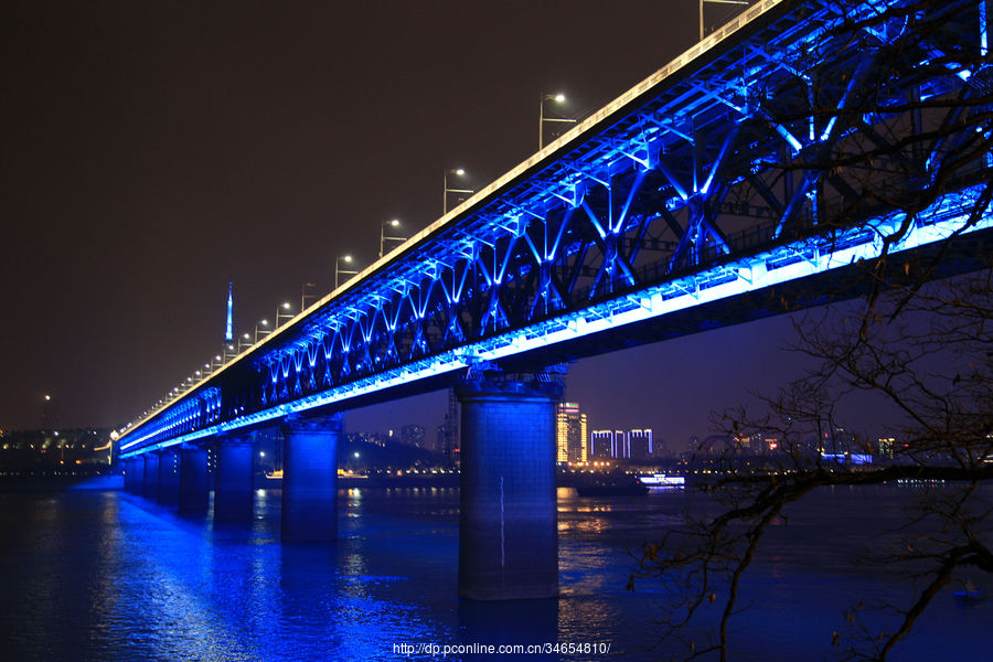 长江大桥美夜景