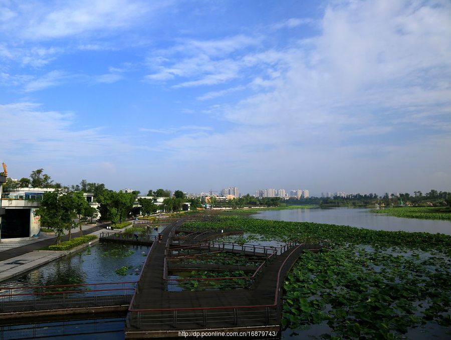 圣莲岛风光