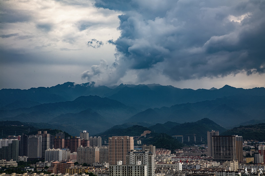 布云不施雨