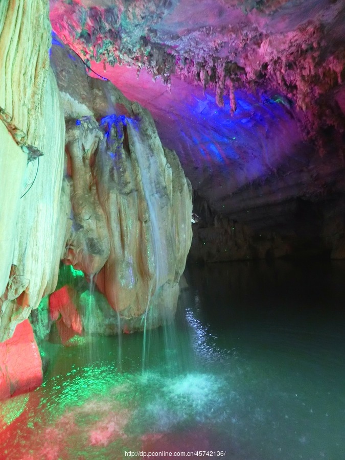 阳江阳春玉溪三洞第三洞风景区