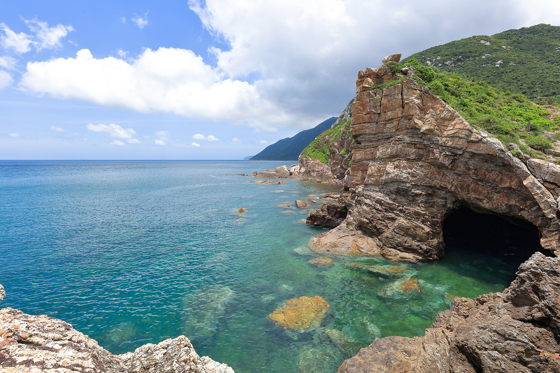 深圳杨梅坑,鹿嘴山庄(美人鱼拍摄取景点)