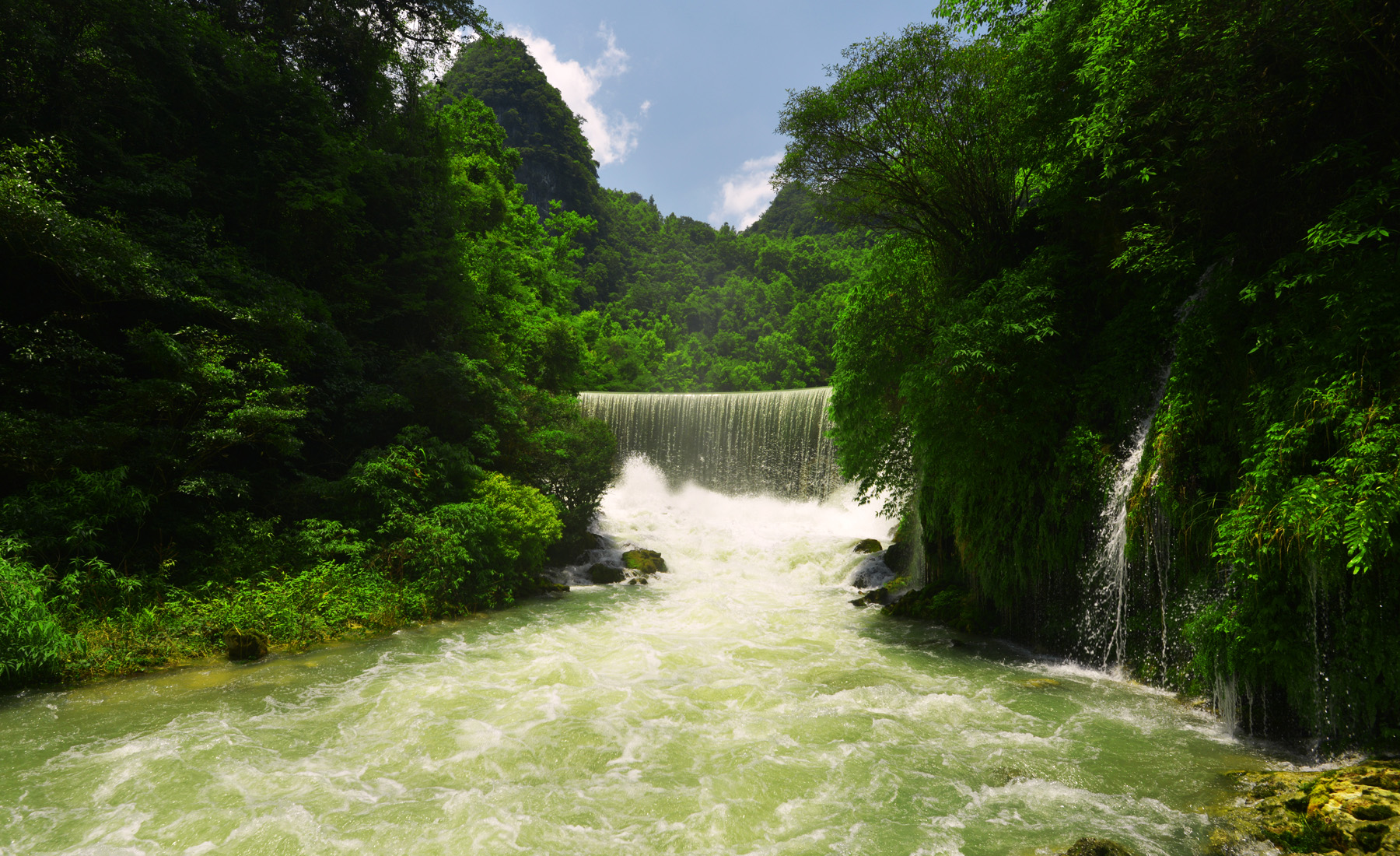 山光水色