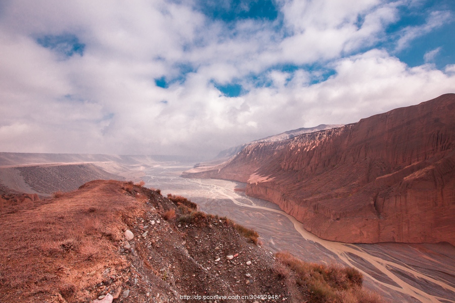 新疆奎屯红山大峡谷(免费景点不多了)