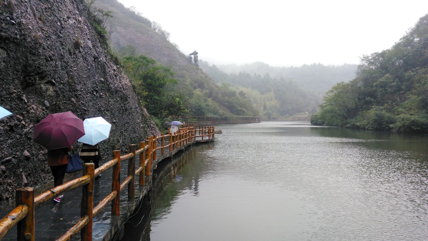 大别山风情谷景区