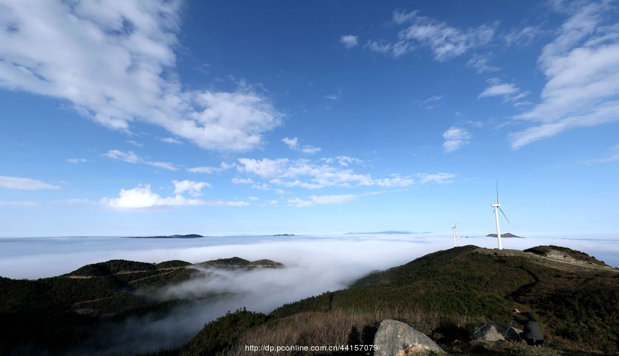 5d mark iv(5d4)       查看大图 手机看图 作品简介 仰天湖草原风景