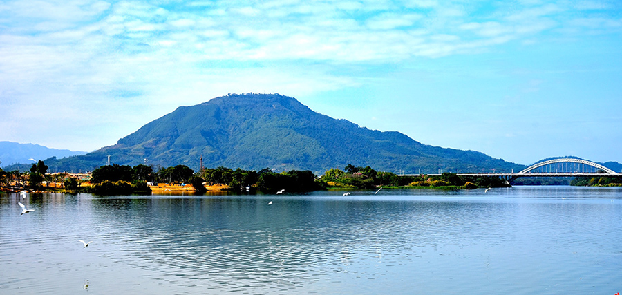 夕阳光影(九龙江圆山)