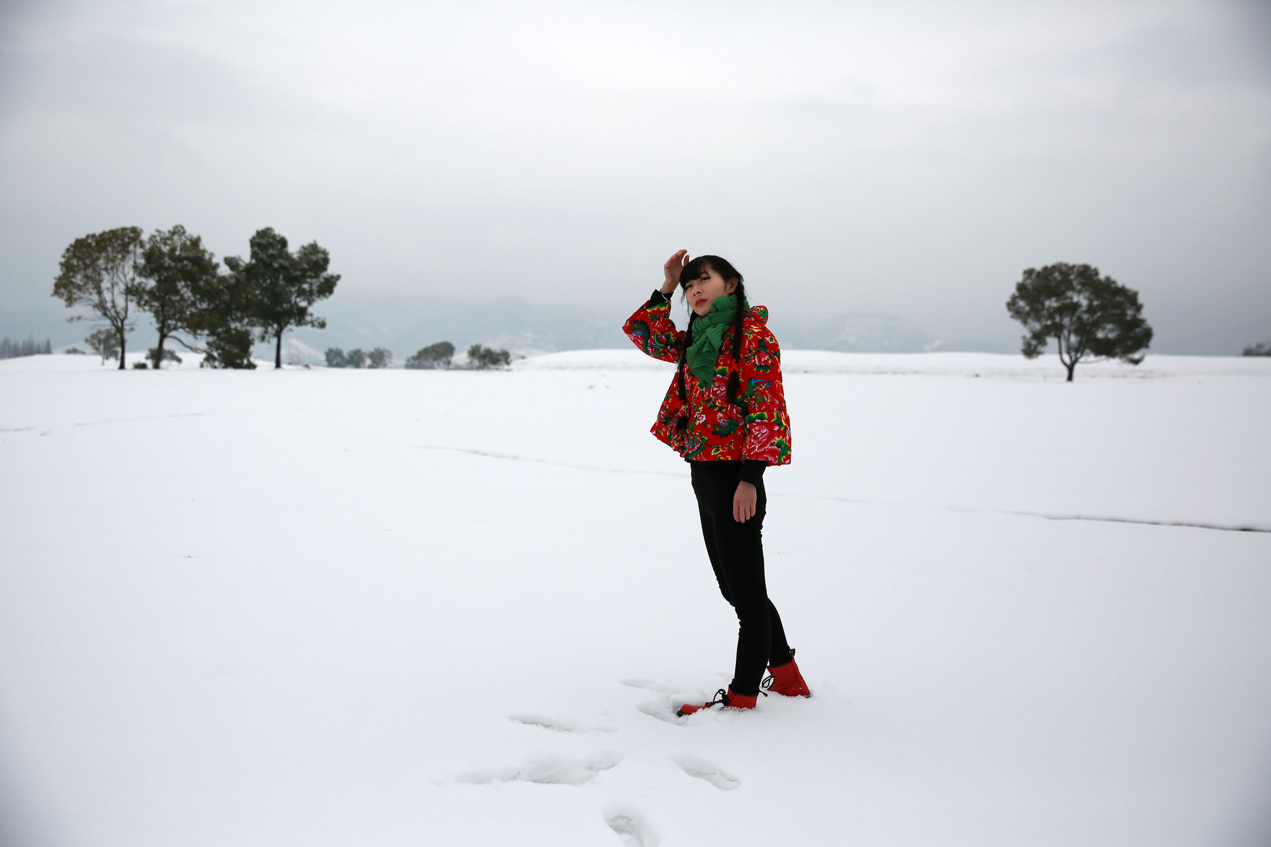 【雪地上的回忆摄影图片】人像摄影_向阳人摄影博客
