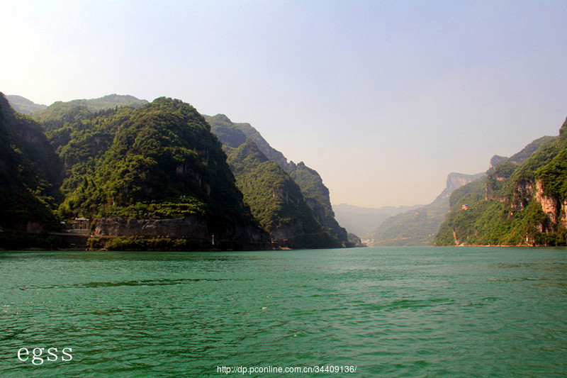 西陵峡风光