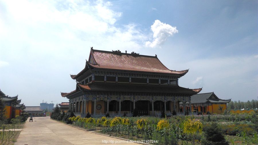 赤峰宝峰禅寺