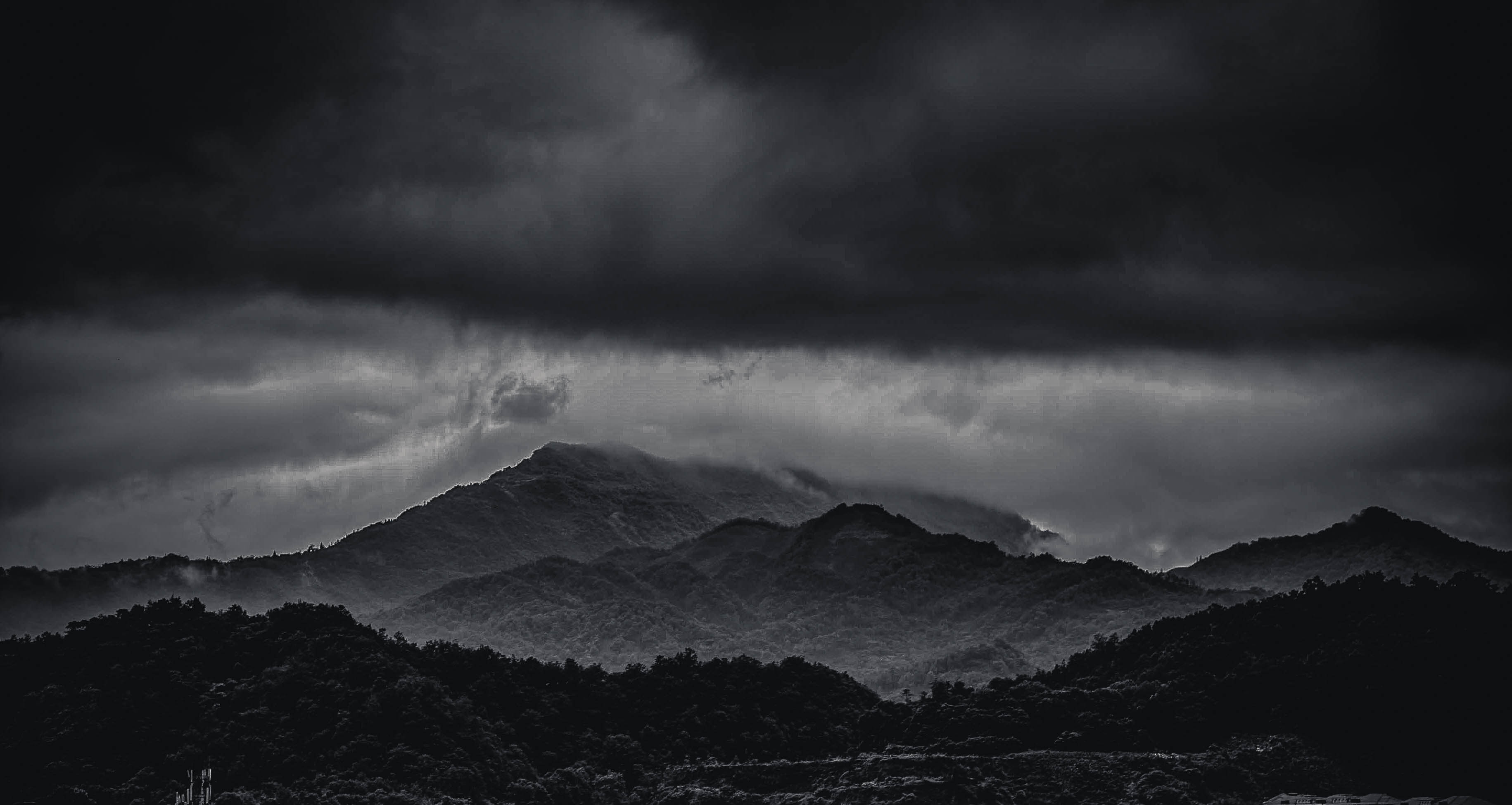 山雨欲来