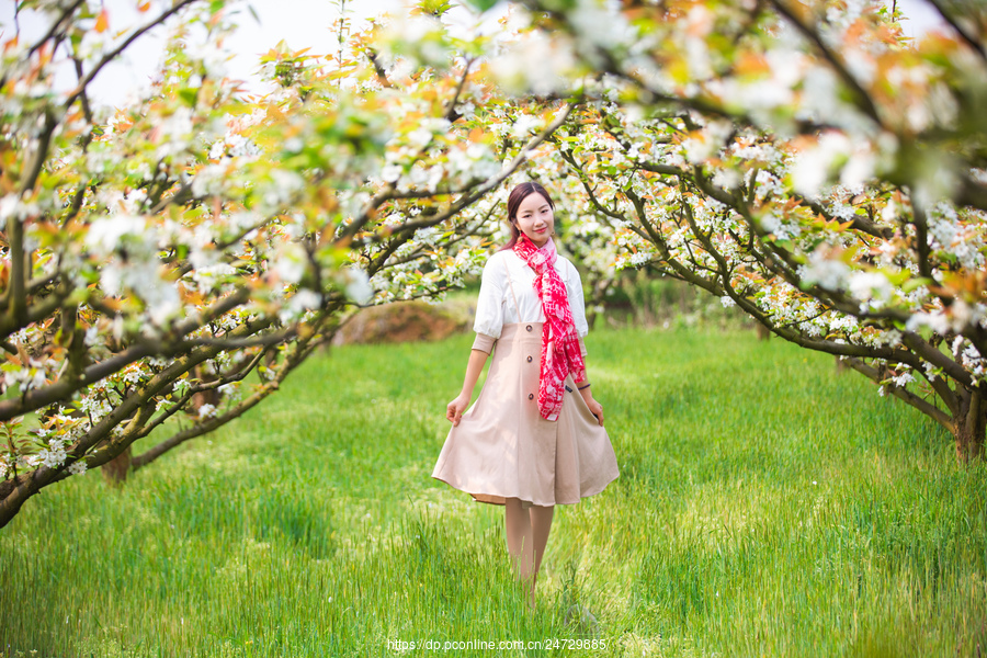 【〖春意盎然梨花开〗摄影图片】人像摄影_太平洋电脑网摄影部落