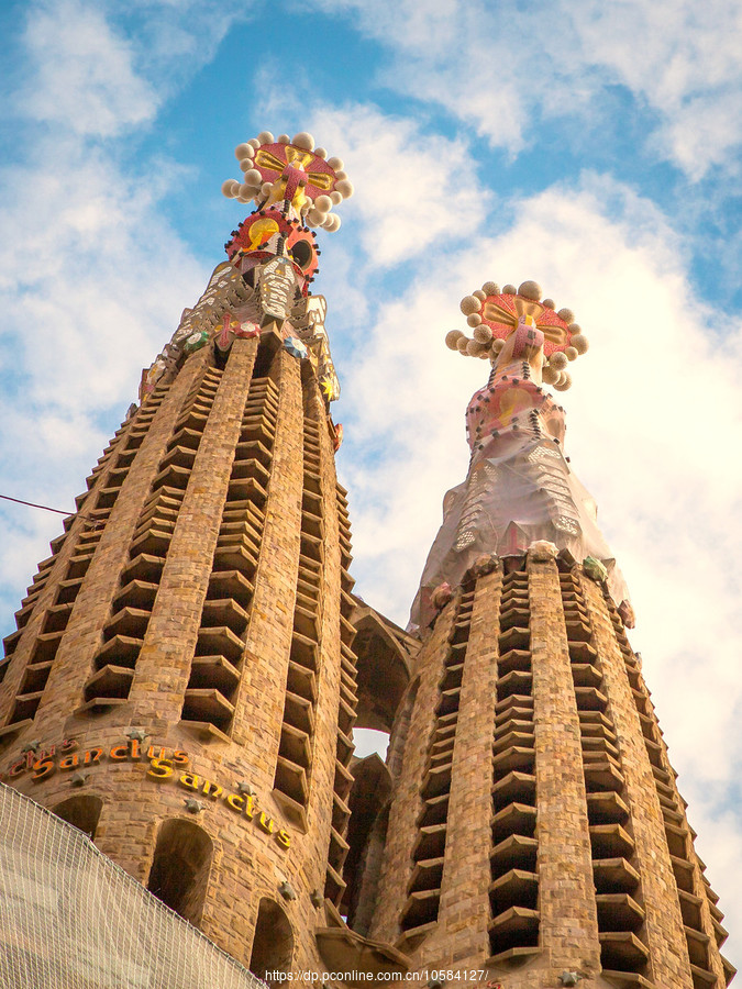 【西班牙圣家堂(Sagrada Família), 传统里的超现实摄影图片】国外摄影_太平洋电脑网摄影部落