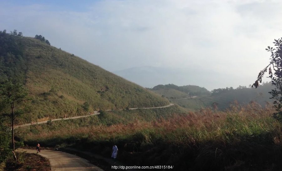 玉林寒山岭风光