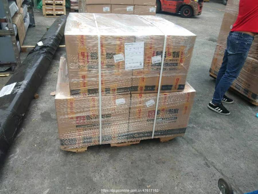 跨市打包材料:托盘,木架,气泡膜,缠绕膜,纸箱,胶带,碗碟箱,挂衣箱