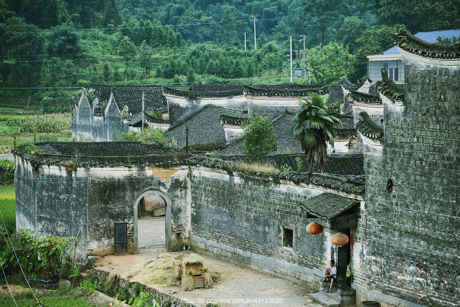 零陵富家桥镇的周家大院