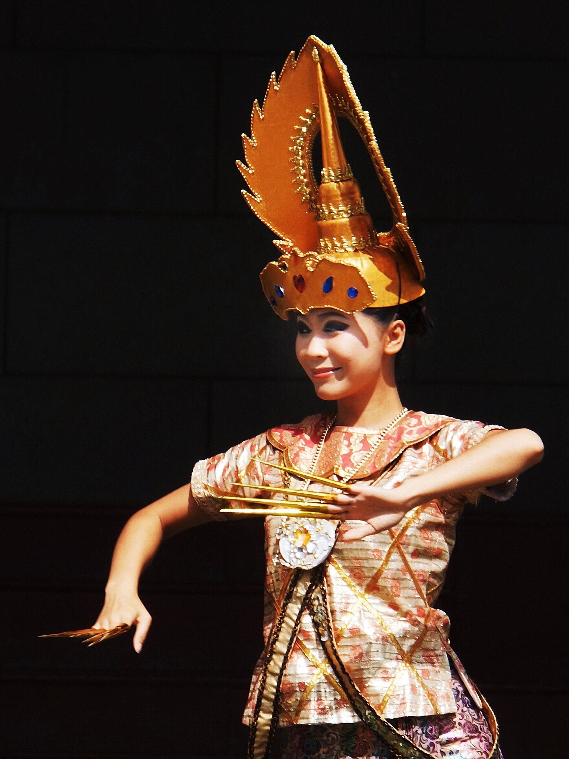 【泰国舞蹈摄影图片】纪实摄影_冯一平的博客_太平洋电脑网摄影部落