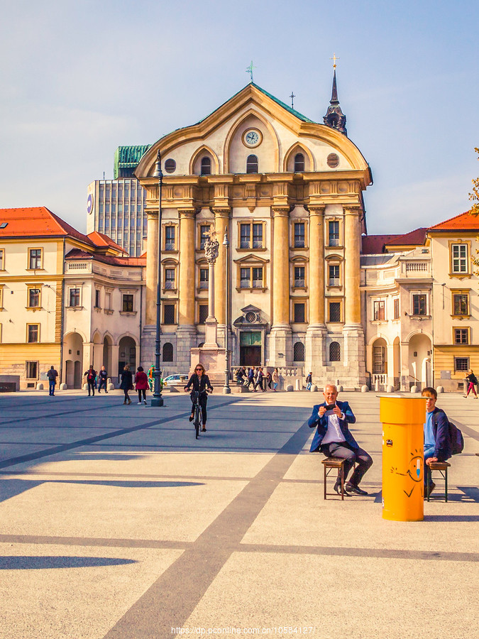 斯洛文尼亚首都卢布尔雅那(Ljubljana)，小街文化