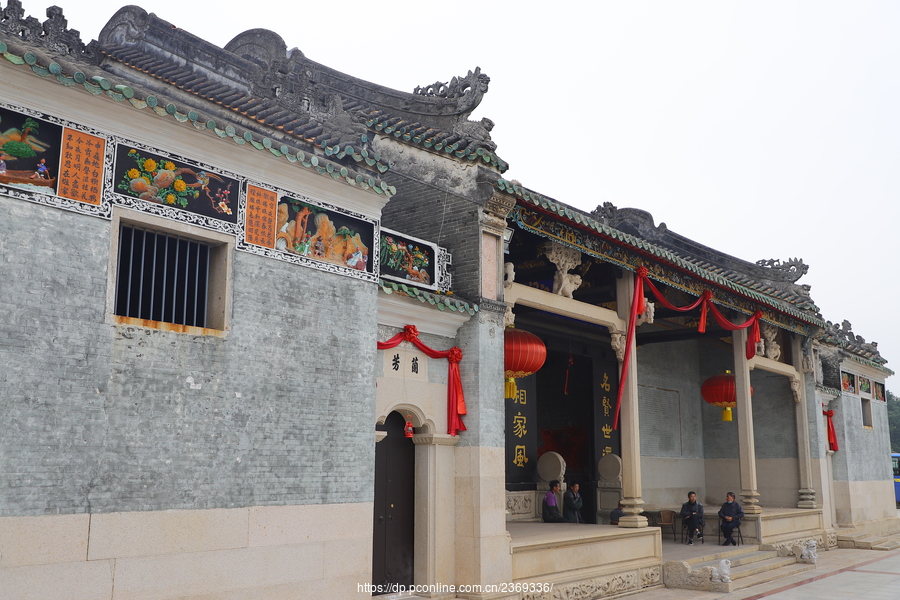 龙塘何氏宗祠 北帝庙 (共 63 p)