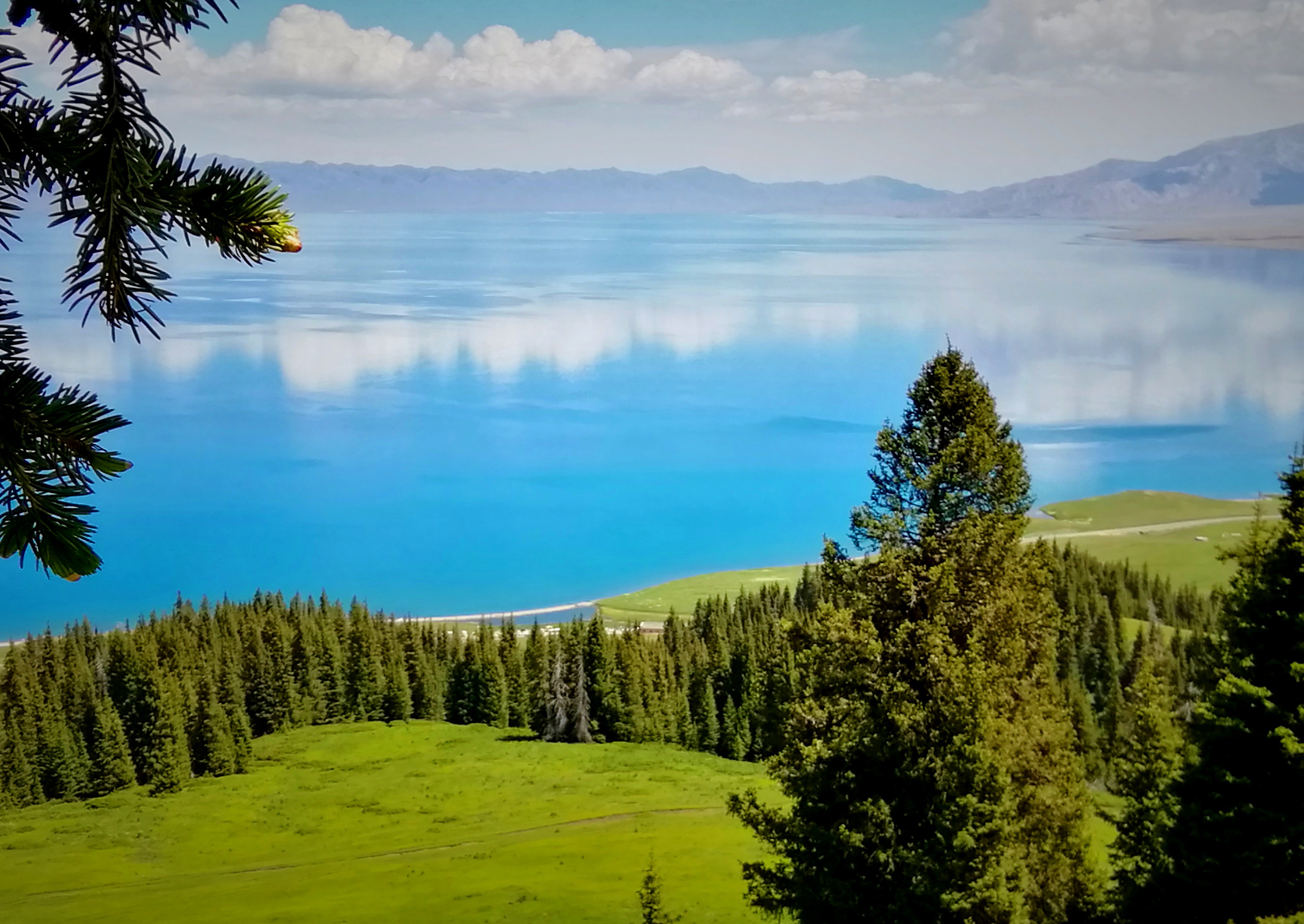 新疆赛里木湖神秘水怪究竟为何物 曾有多人被吓倒