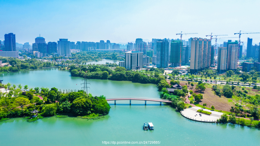 江西吉安:古后河上展新姿 (共 20 p)