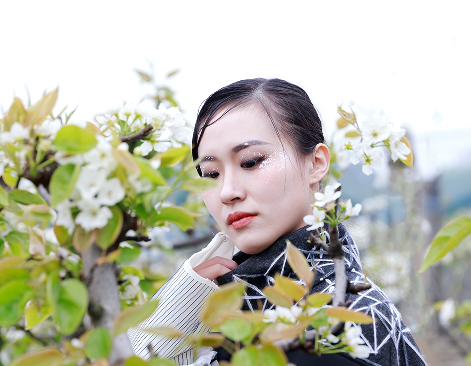 梨花人像(4)