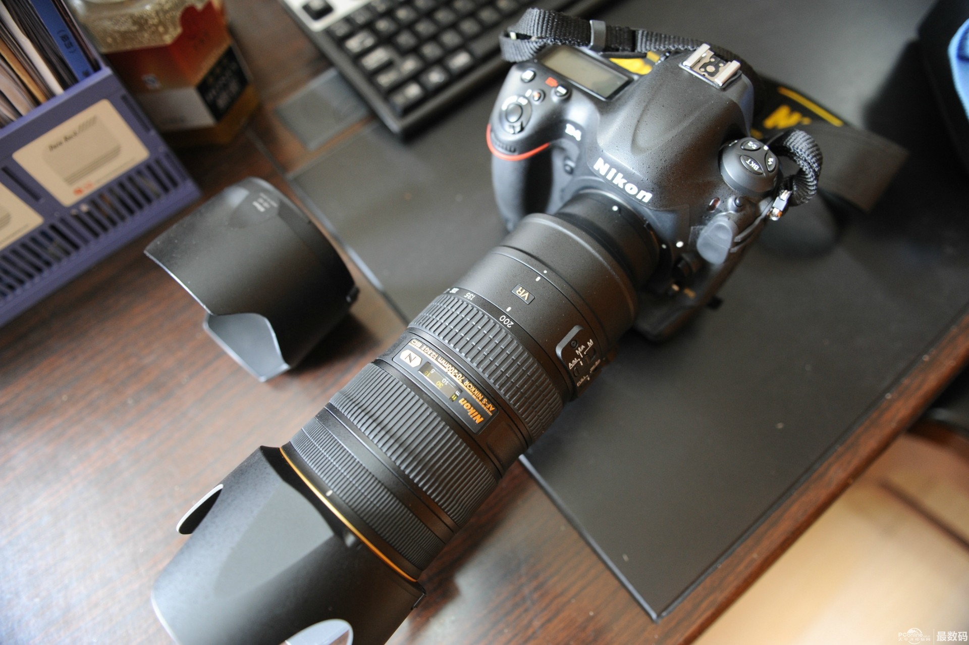 尼康d4及70-200镜头 sb-910闪光灯伪开箱