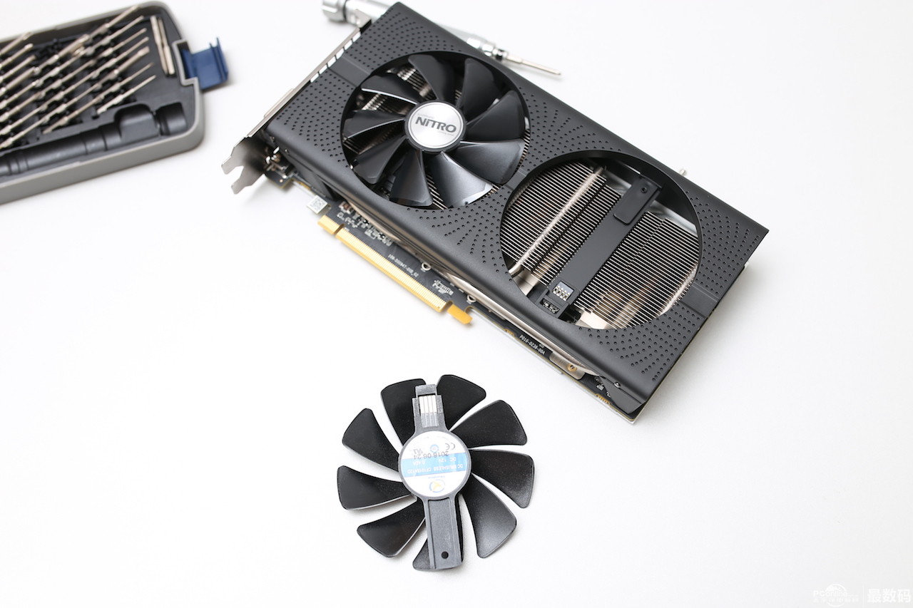 一键引爆 - sapphire 蓝宝石 rx480 8g d5 超白金 oc版 显卡