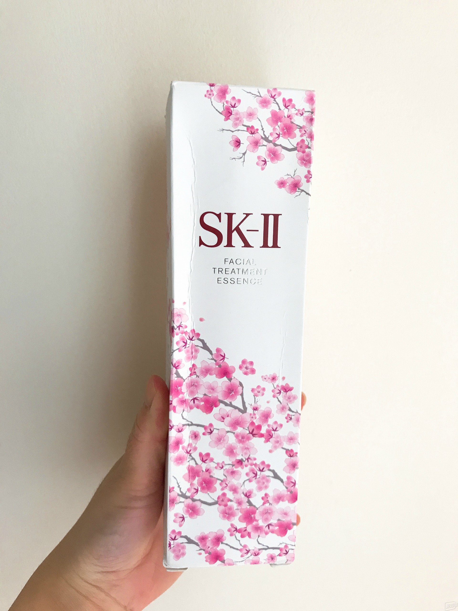噔噔!樱花版的包装!230ml 看起来很秀丽