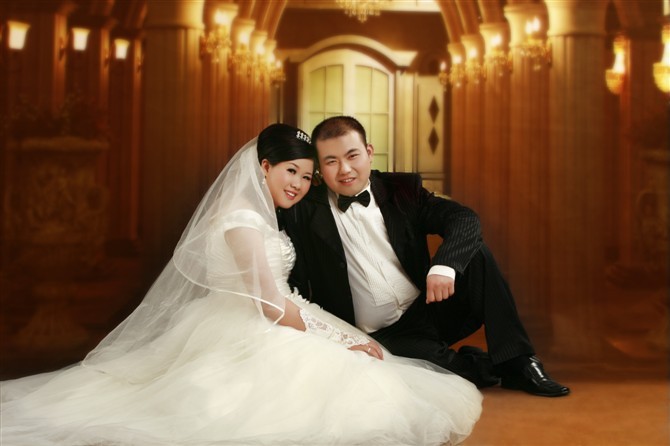 > 恩爱小夫妻