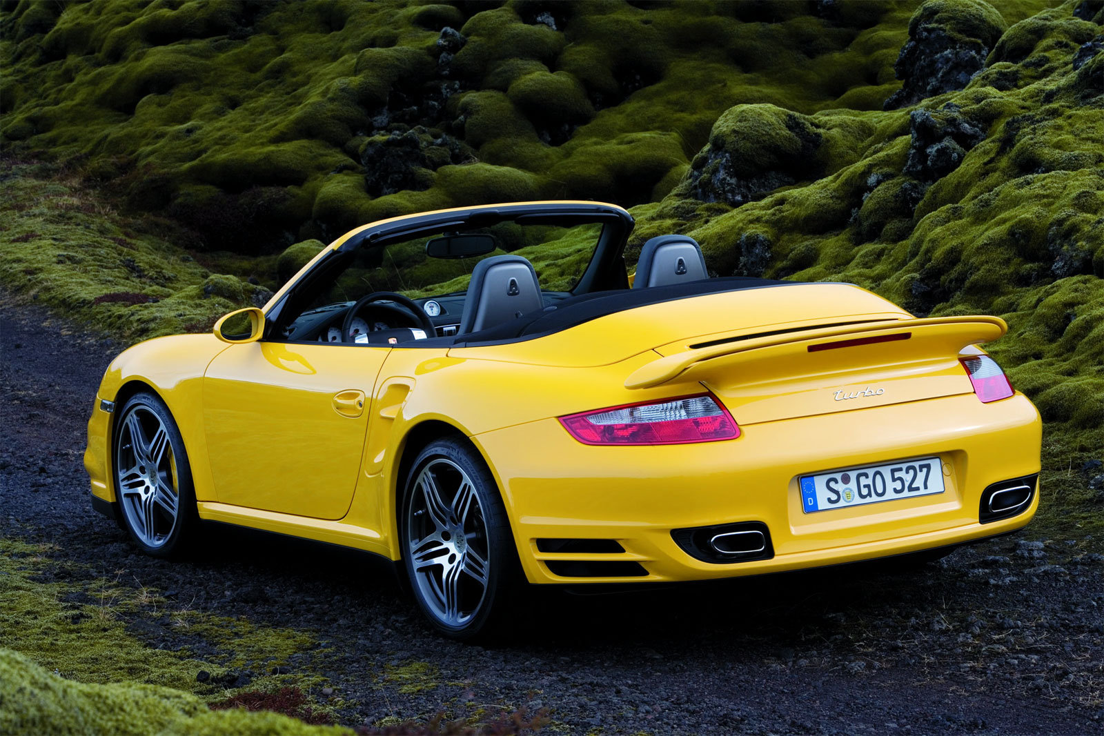 极品跑车 保时捷911turbo cabriolet 汽车壁纸 1600x1200 8p