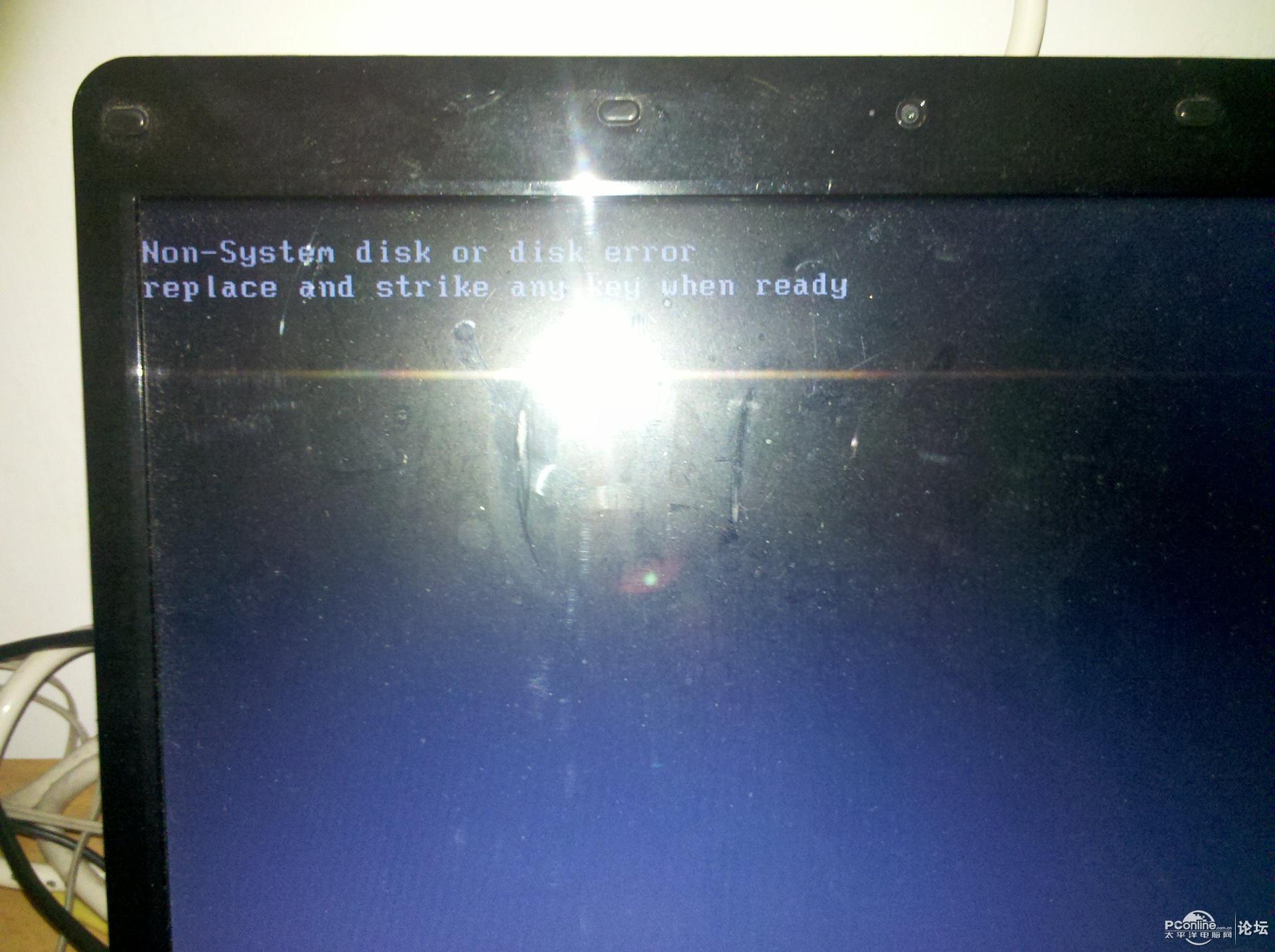CQ511WIN7开机直接黑屏,无法进入系统,安全