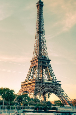 巴黎埃菲尔铁塔唯美风景iPhone手机壁纸】高