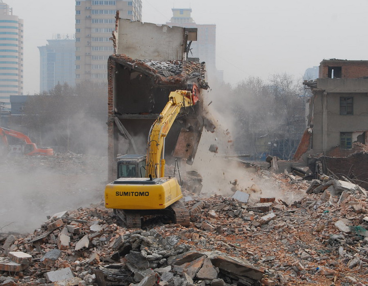北京盘古大厦拆除图片