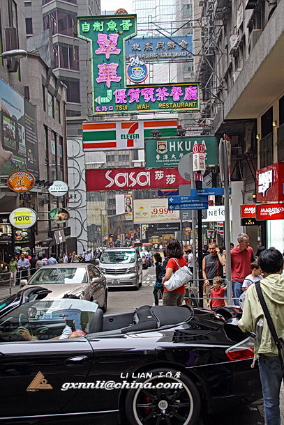 多彩,繁華的香港街景