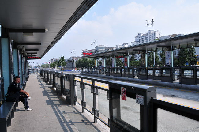 鳣ݳпٹBRT