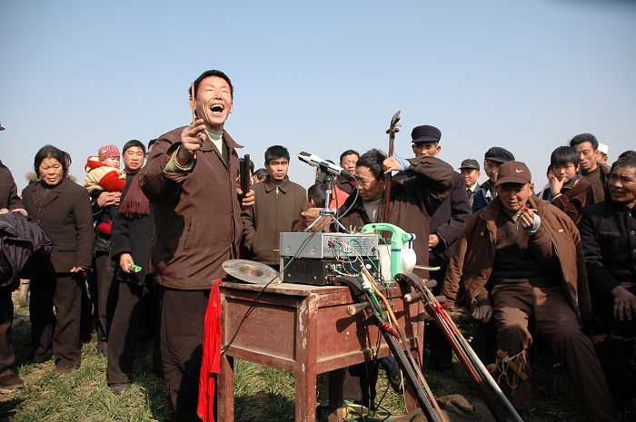 ᣨ 2005