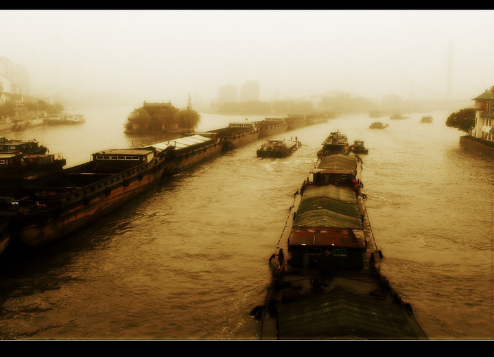 【T071221的雾摄影图片】江苏无锡吴桥无锡风