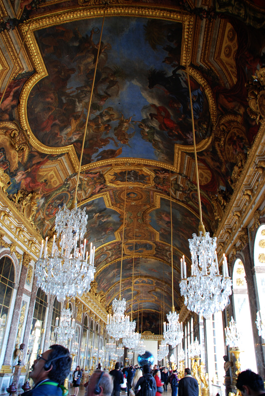 凡尔赛宫开车片段图片