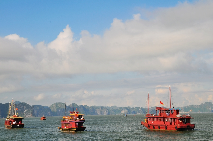 Ϲ֡ԽHALONG BAY