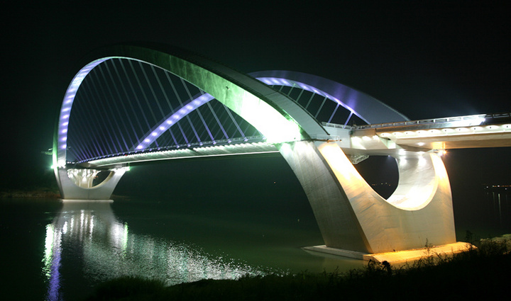 南宁清川大桥夜景图片