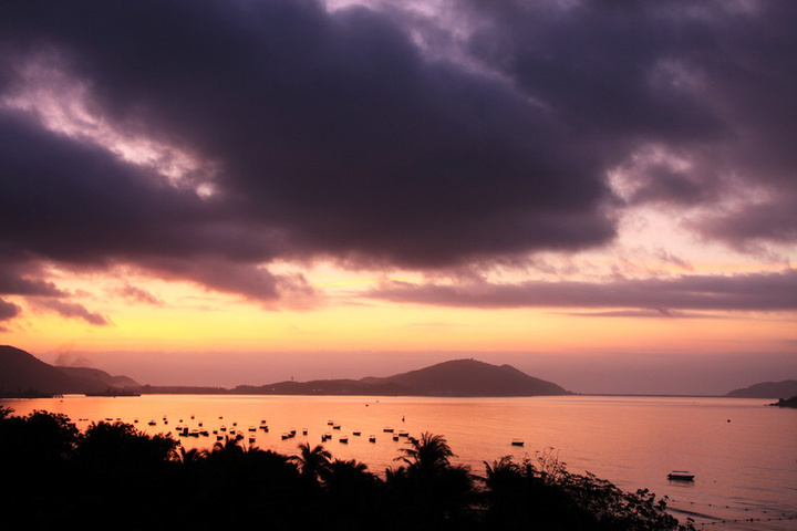 泯 񷢴